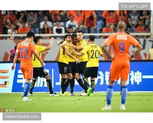 接触犯规何时判罚？规则拆解让你秒懂裁判尺度